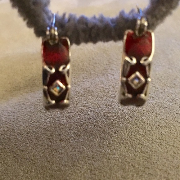 5/25$ Hoop earrings - Picture 3 of 3